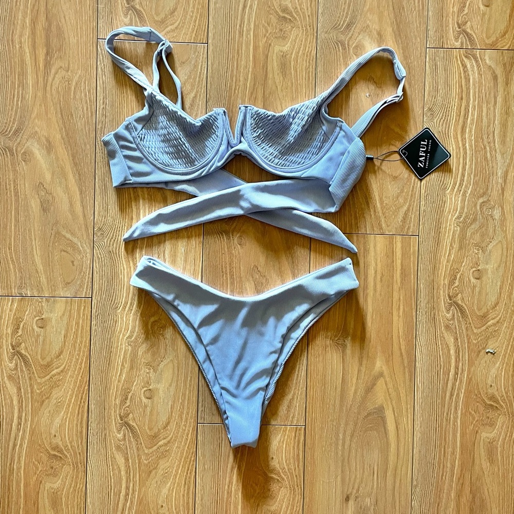 Purple Ribbed Bralette Bikini - Picture 4 of 7